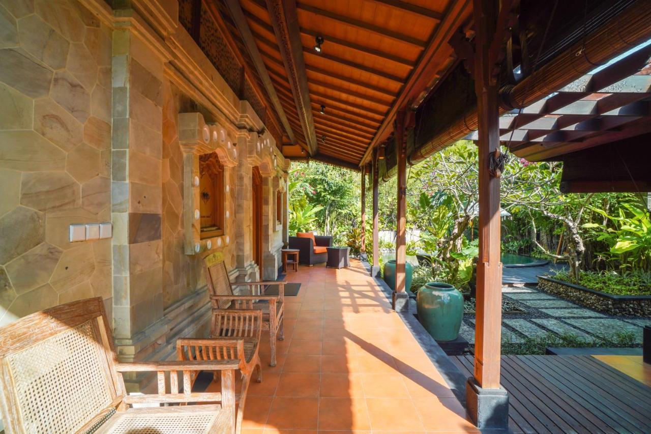 Giri Bhagawan Villas & Spa نوسا دوا المظهر الخارجي الصورة